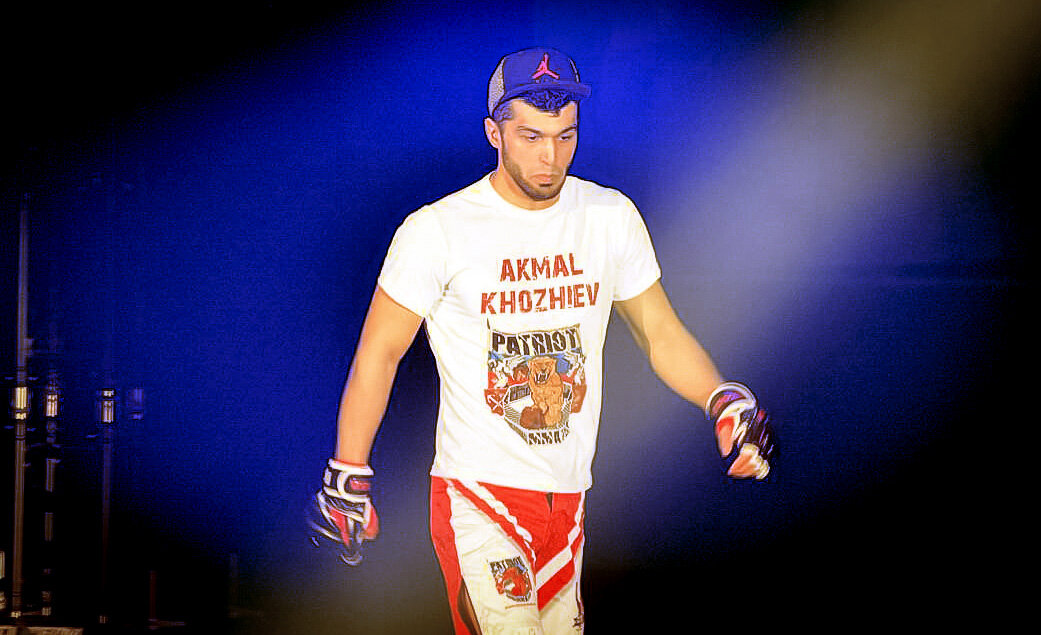    автор фото: соцсети Акмала Хожиева