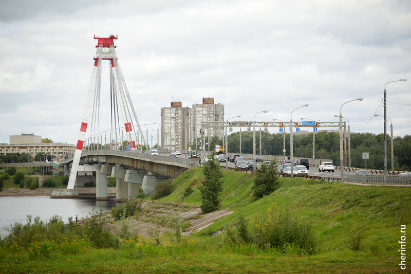    Измерительное устройство поставили на съезде с моста в сторону Зашекснинского района.