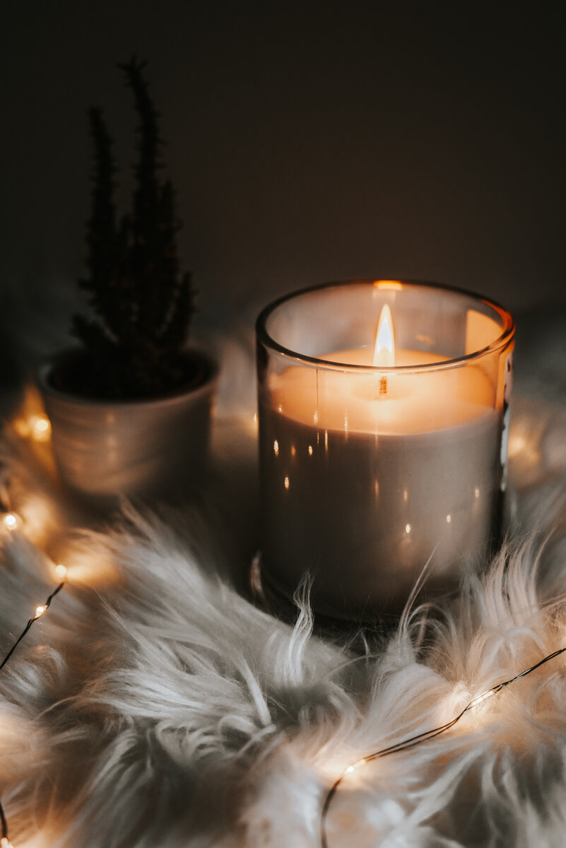 https://unsplash.com/@joyce_