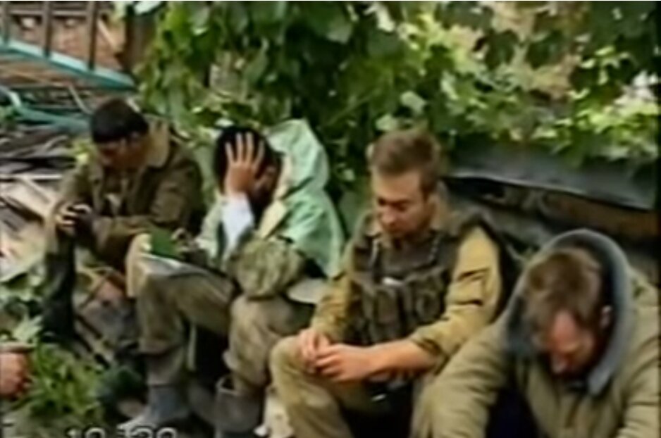 штурм грозного 1996 август бтр разведбата. 15 августа 1996. 15 августа 1996. хроники чеченской войны 1994-1996. яндарбиев зелимхан и ельцин.