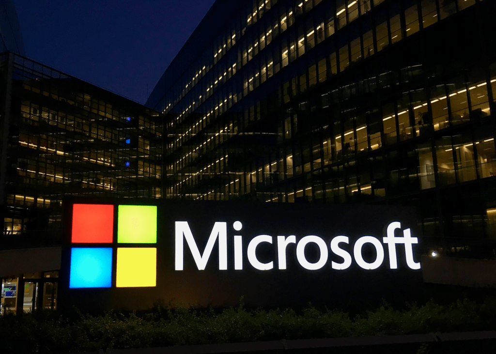 История компании microsoft презентация