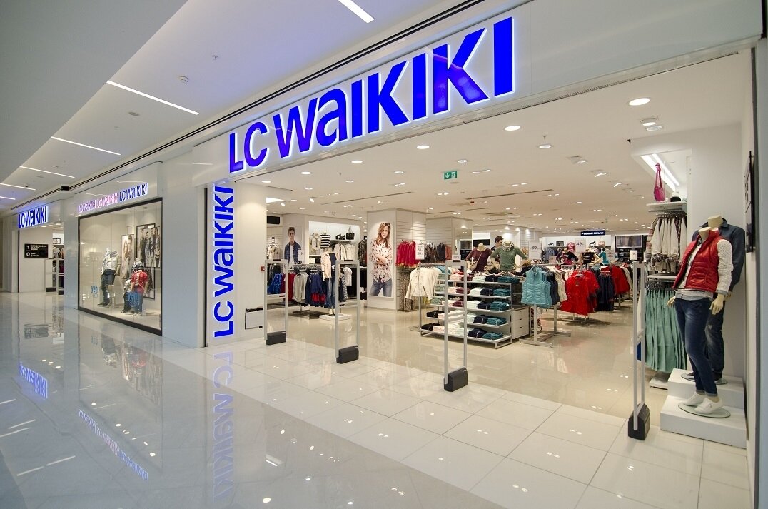 Lc waikiki интернет. LC Waikiki бренд. Турецкий магазин одежды Waikiki. Турецкий бренд одежды LC Waikiki. Лс Вайкики Турция.