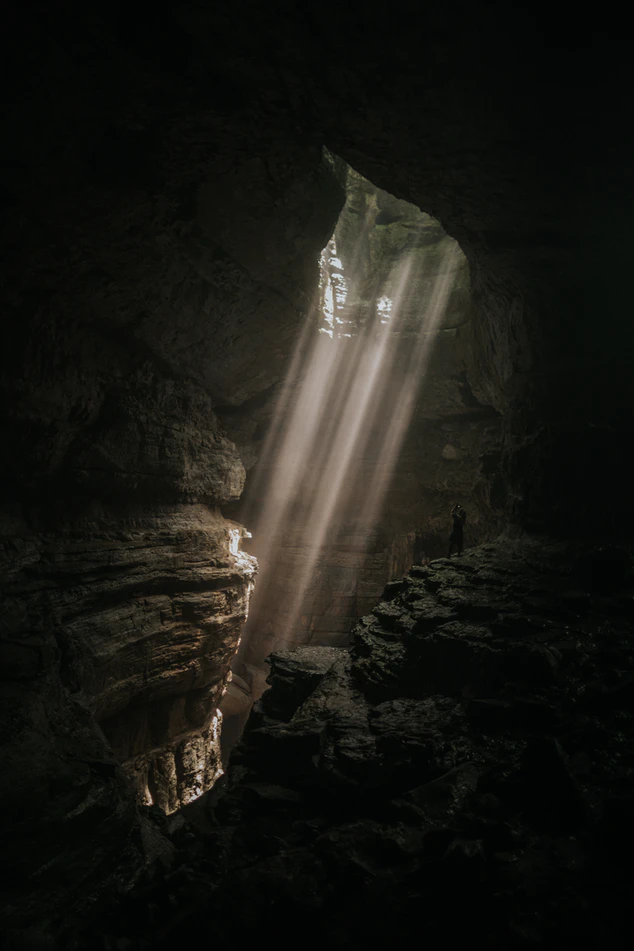 https://unsplash.com/photos/Hi0bdO0vEfo