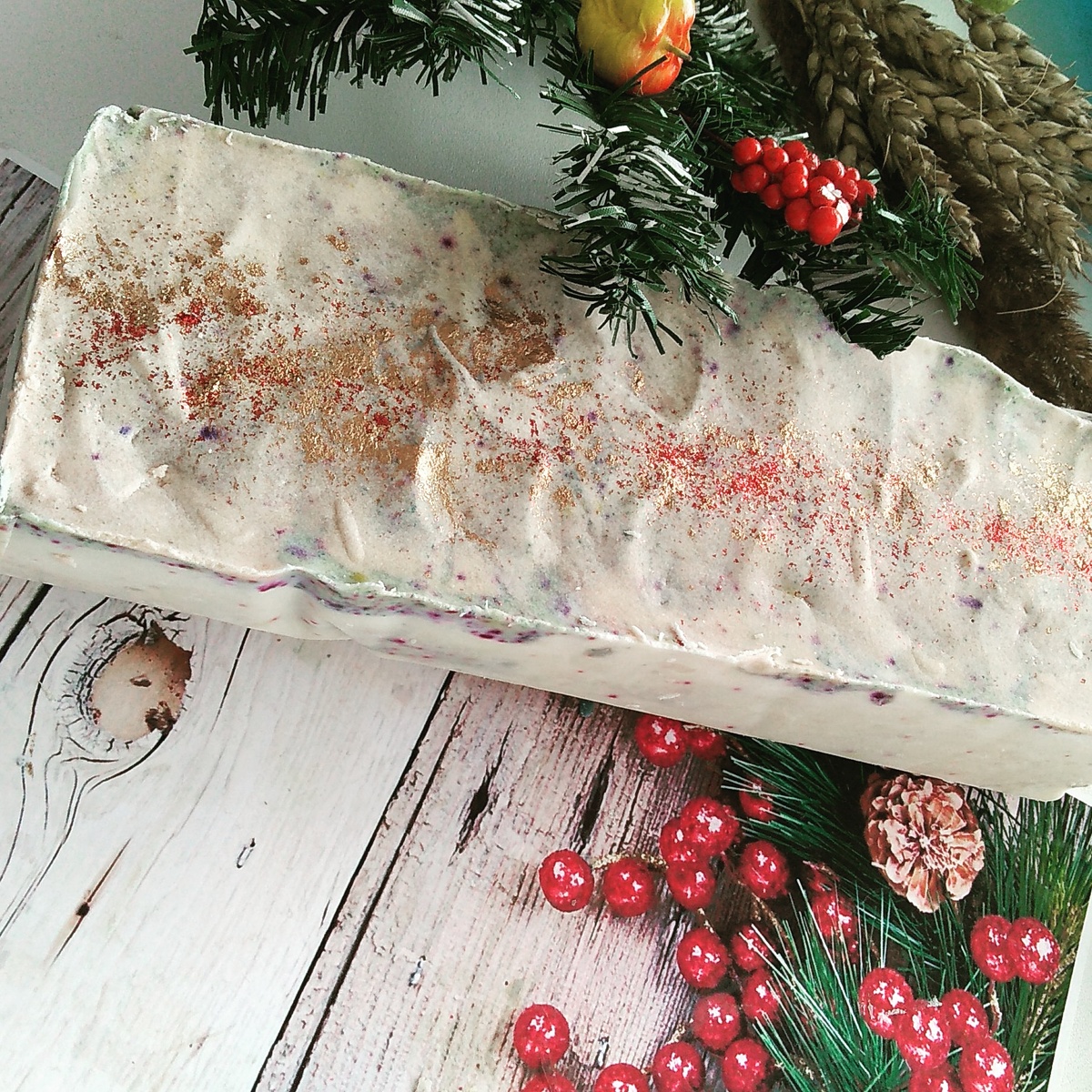 Новая партия мыло с нуля, 100% натуральноеВ составе :Масло шиМасло оливковоеМасло миндальноеМасло пальмовоеДля заказа пишите в директ или звоните по номеру телефонаСозреет примерно через две недели