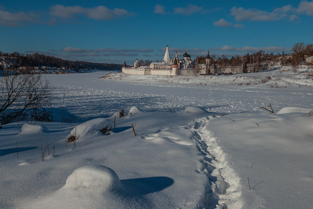 зимой на выходные из москвы. зимнее путешествие на машине. куда поехать на выходные из москвы зимой. куда поехать на выходные из москвы зимой. зимой на выходные из москвы.
