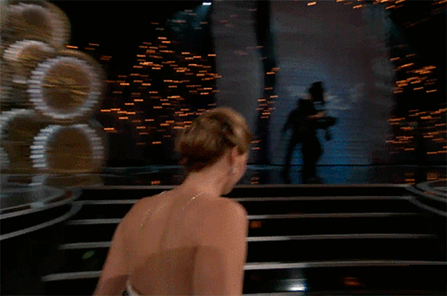 Как же тяжёло получать этот Оскар. Материал с ресурса spletnik.ru