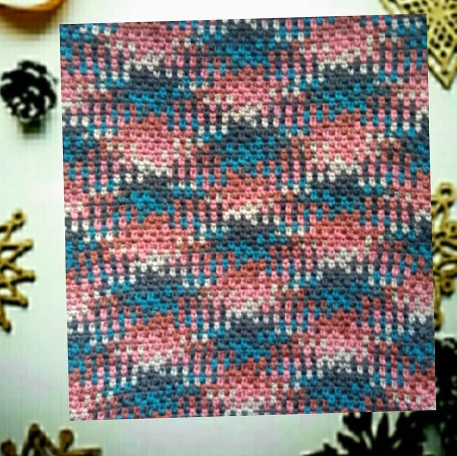 образец связан крючком (фото из интернета)