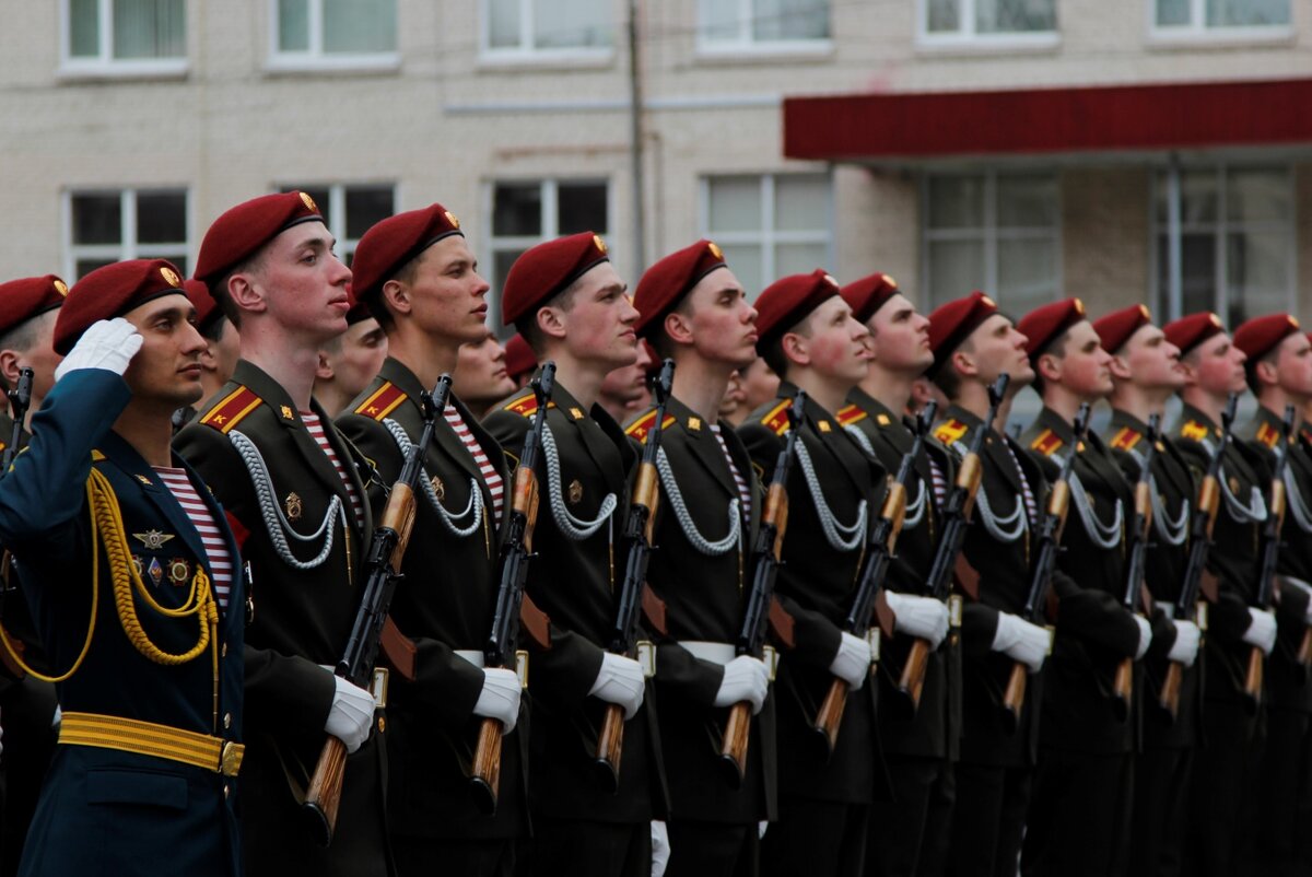 военные институты в санкт петербурге