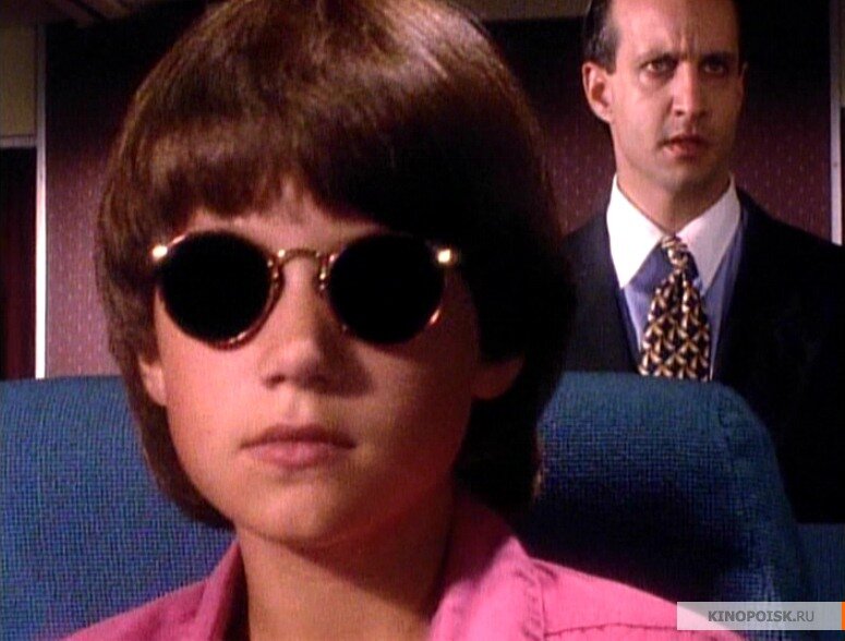 Святая и проклятый?