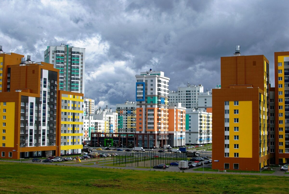 Микрорайон "Академический" в Екатеринбурге. Источник фото: http://1723.ru/forums/uploads/post-2749-1534610960.jpg