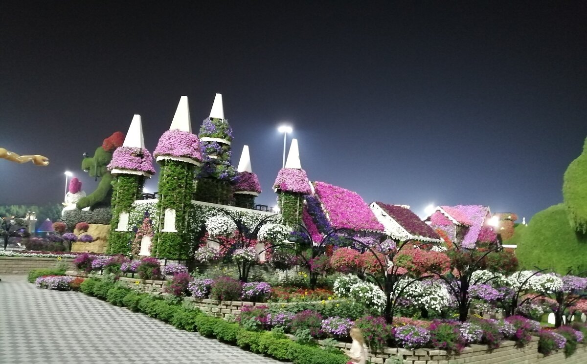 Парк цветов Dubai Miracle Garden