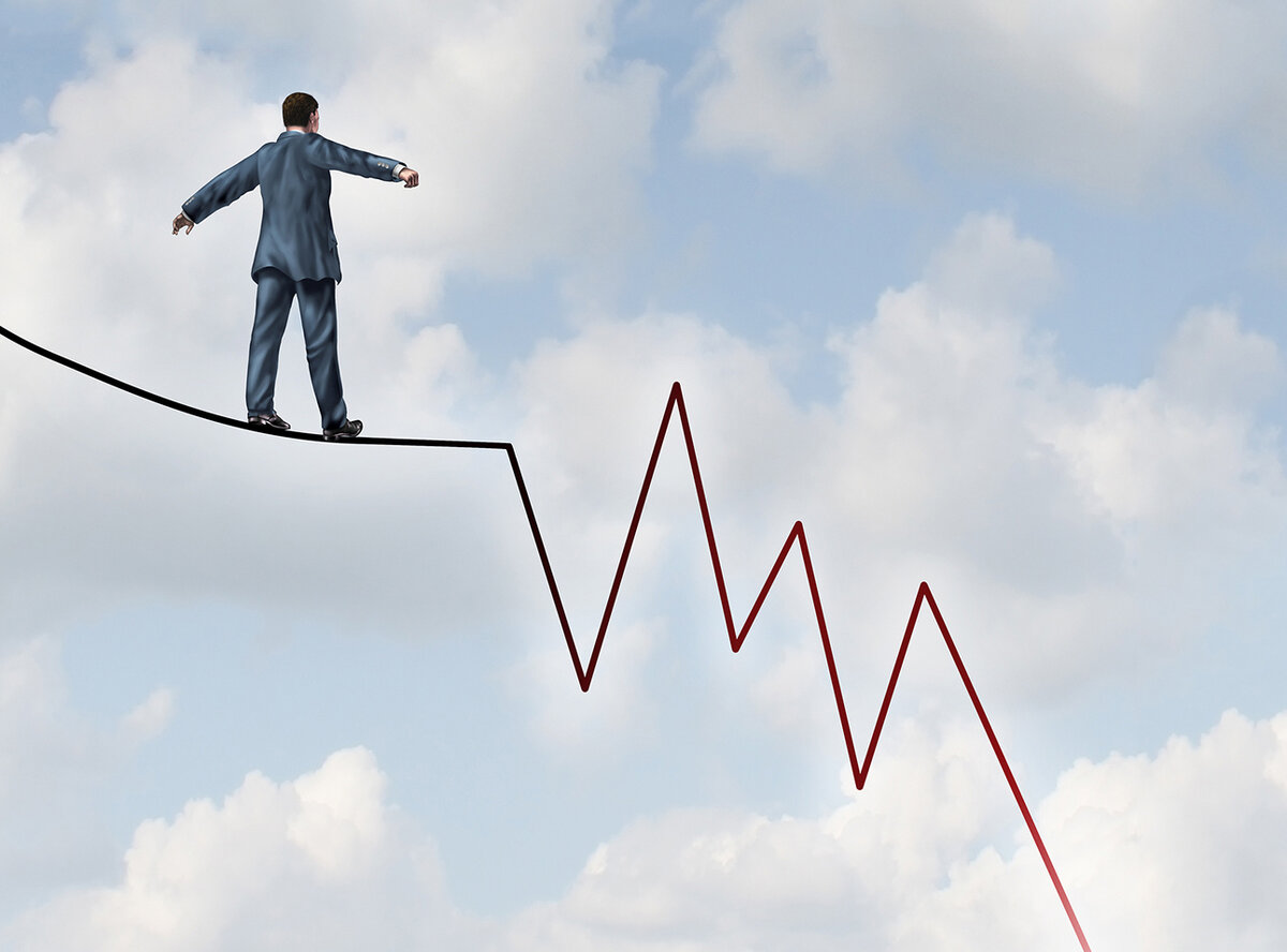 Один неверный шаг - и вывеску придется снимать.