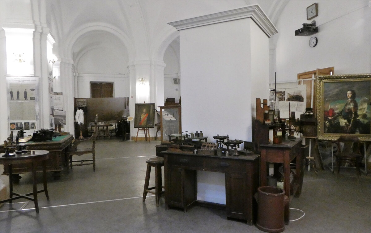 Выставочная экспозиция к 120-летию СПбПУ