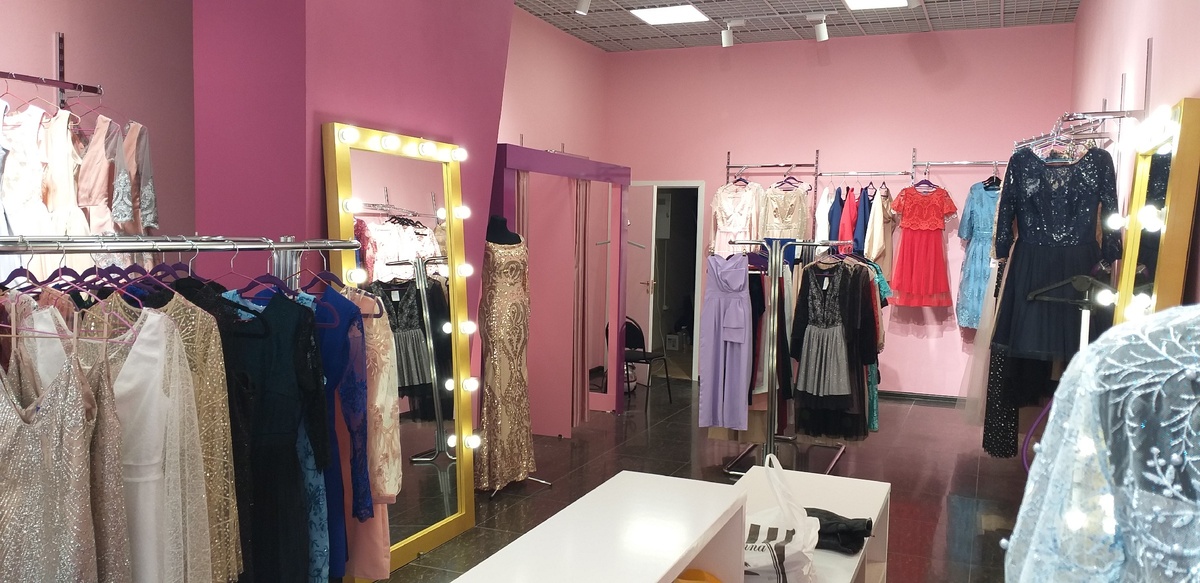 Вид нашего магазина за пару дней до открытия.