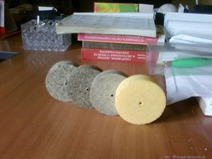 Ещё 15 лет назад рыбаки даже не представляли, что можно целенаправленно организовать ловлю толстолобика. Эта рыба на крючок попадалась только случайно. На сегодняшний день успешная ловля толстолобика возможна благодаря технопланктону.