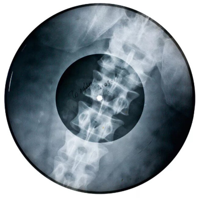 Источник: https://www.admagazine.ru/events/glavnye-vystavki-avgusta-2017