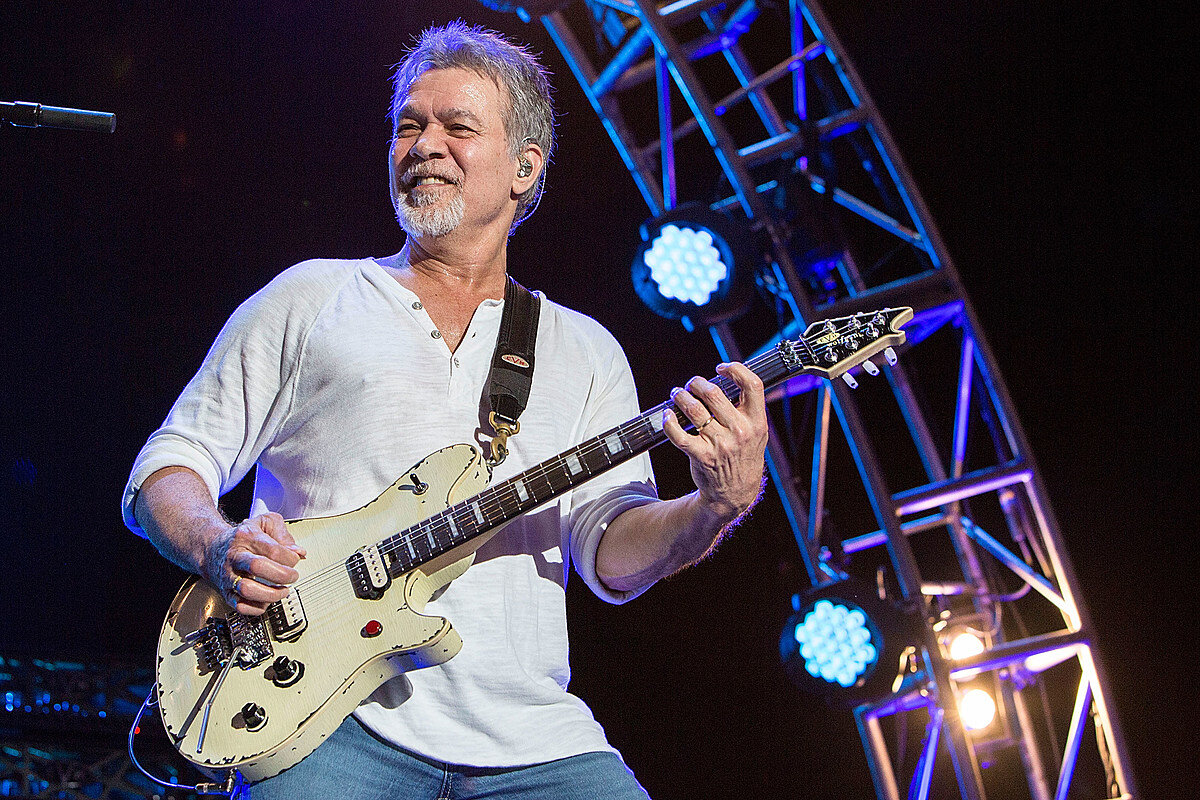 Eddie Van Halen фото loudwire.com