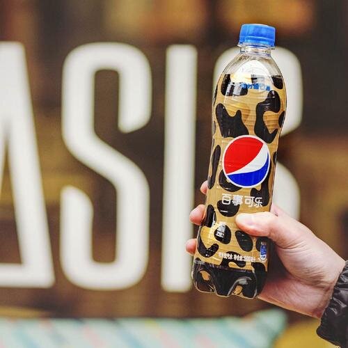 Pepsi со вкусом карамели. Вкус на любителя, не всем понравится.