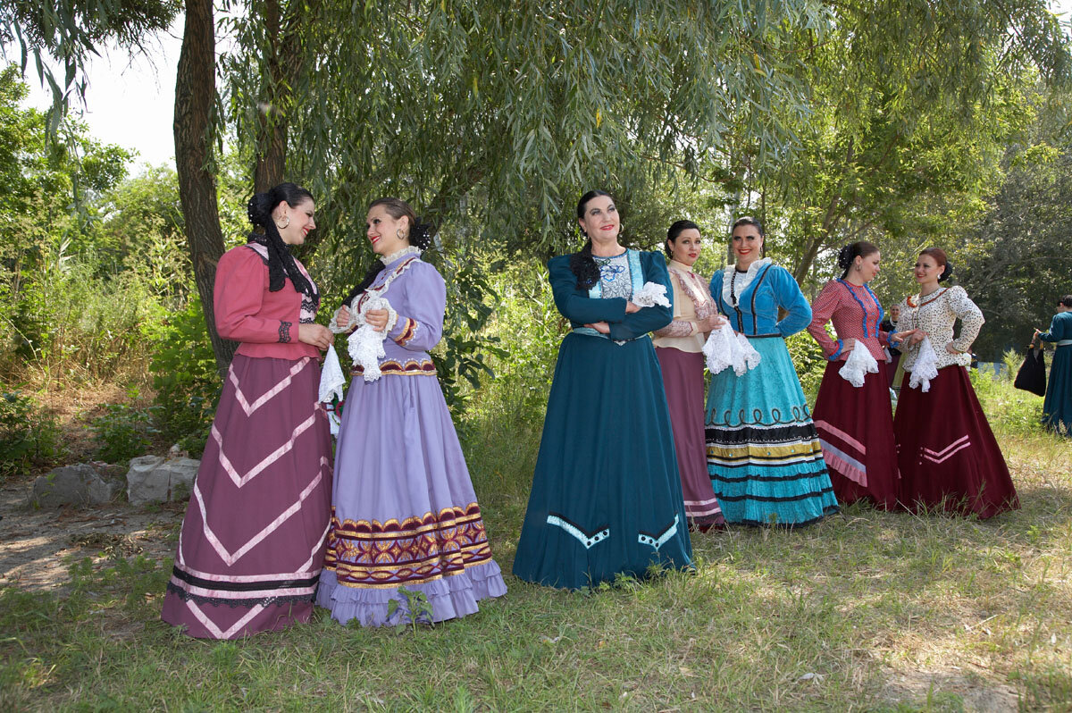 Казачье женское праздничное свадебное платье