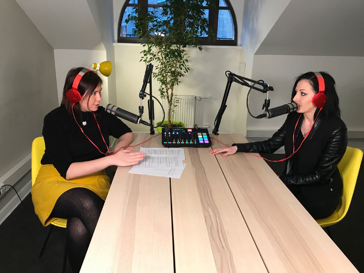 Фото автора с певицей Найт