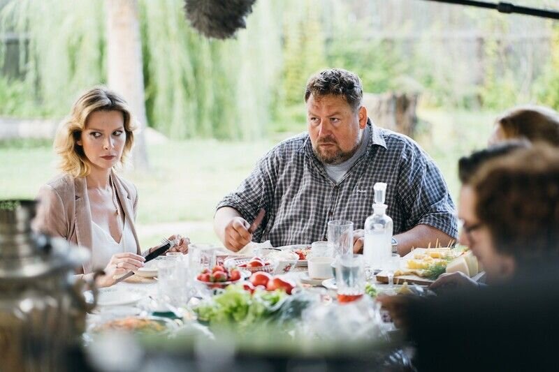 Кадр из сериала «Ивановы-Ивановы»