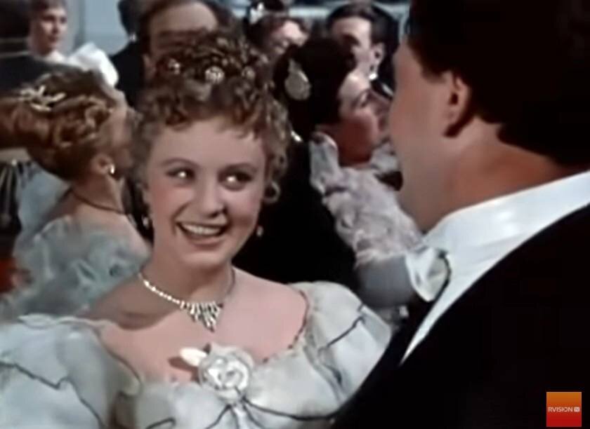 кадр из фильма "Анна на шее"