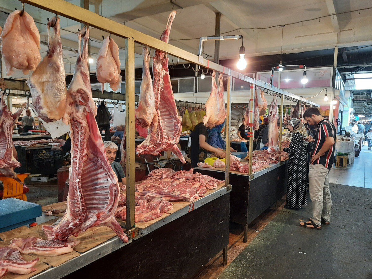 Рынок ЦУМ в Махачкале.