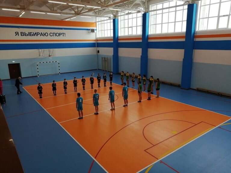    В Оренбуржье на развитие спорта выделяют 2,73 млрд рублей в 2023 году  Белов Михаил Александрович