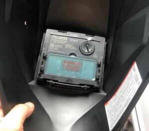 Обзор сварочных масок Хамелеон до 3 тысяч рублей