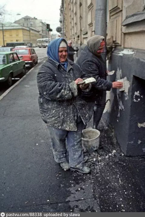 Вид на Б.Дмитровку из Нарышкинского пер и малярш, 1980 г.