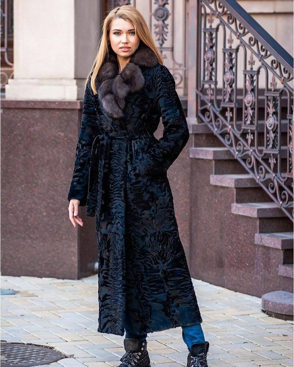 Похожая шуба. Яндекс картинки. Тех фото не сохранилось