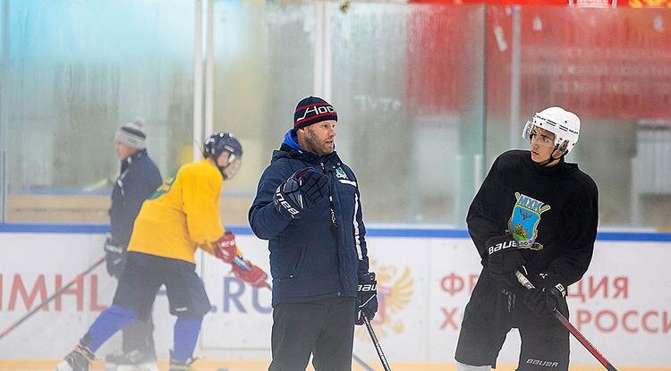 Андрей Романов – в центреФото: Алексей Дацковский