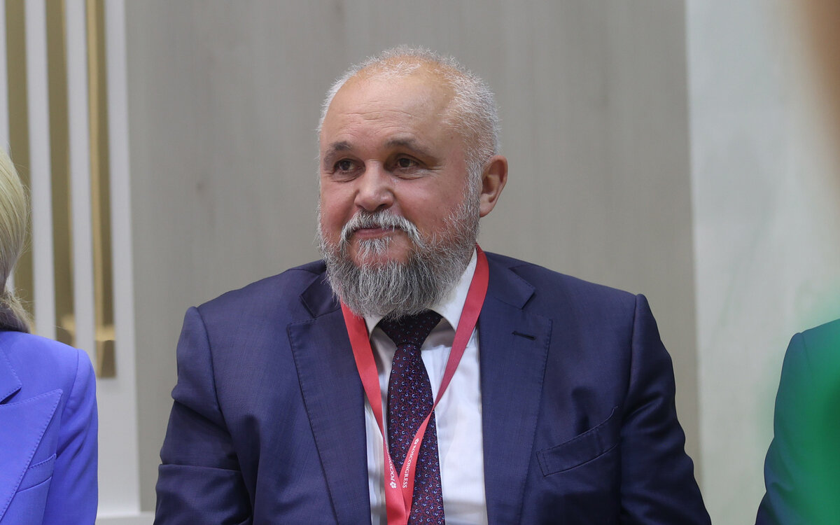 Сергей Цивилев поделился опытом привлечения инвесторов.  Фото: ФедералПресс / Евгений Поторочин