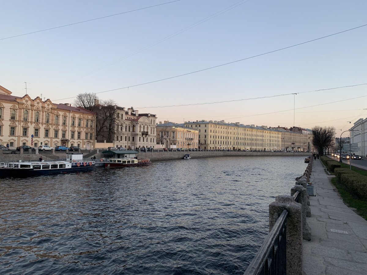 Питер лучше Москвы: 5 причин | Человек пишущий | Дзен