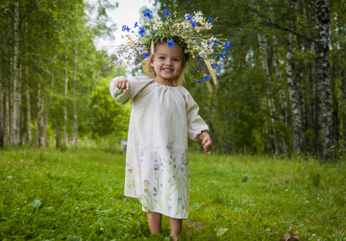 лён, простая выкройка и полевые цветы
