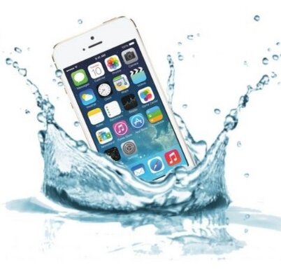 Как быстро освободить iPhone от воды