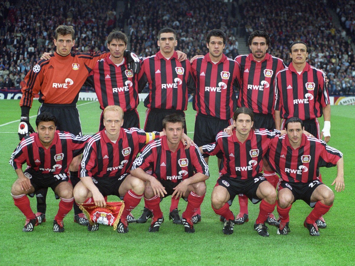 Стартовый состав "Байер-04". 