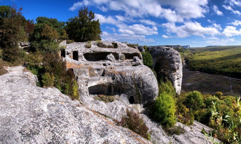 Эски-Кермен – уникальный пещерный город в Крыму