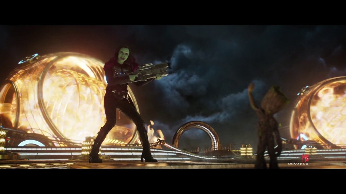 И снова - вся суть фильма в одном кадре. Уже на этом моменте я отложил деньги на билет.