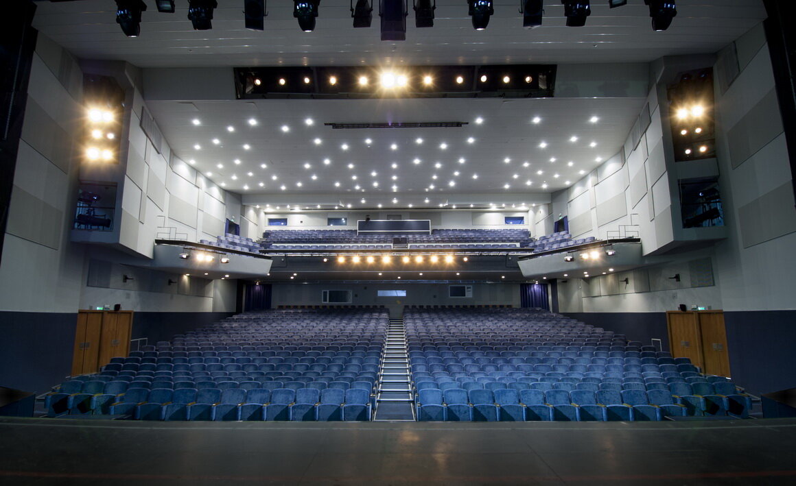 Цирк танцующих фонтанов «Аквамарин»