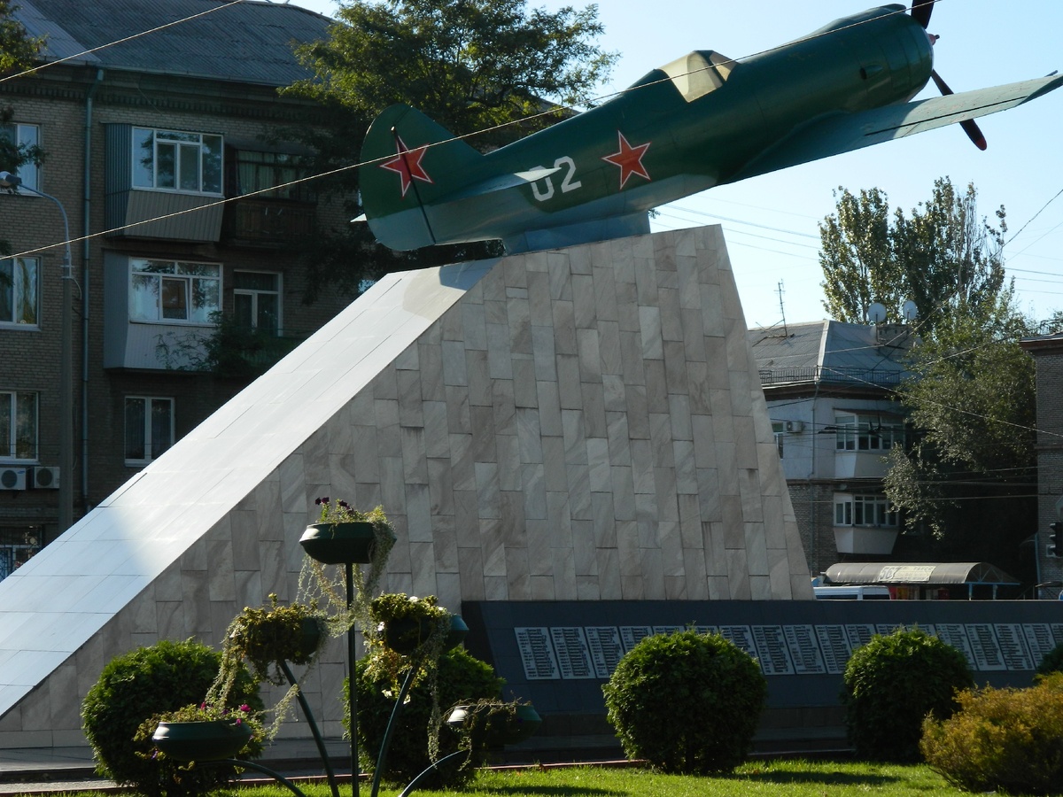 Любителям самолётиков -украинский самолёт.