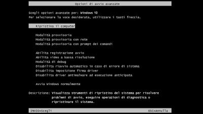 Anche gli utenti con il sistema operativo Windows 7 hanno problemi. Supponiamo che il sistema abbia iniziato a funzionare in modo instabile (avvio lento), iniziando a comparire vari errori. Hai il sospetto che 
Windows 7 sia infetto da virus, ma l'antivirus è mancante o ha smesso di funzionare. In questo caso, vorrai entrare in modalità provvisoria. Ed ecco un altro problema che non riesce a entrare in modalità provvisoria. Ora capiremo perché il sistema si rifiuta di entrare in modalità provvisoria e come risolvere questo problema.


Cosa fare se Windows 7 non si avvia in modalità provvisoria?

Riavviamo il computer dopo che la schermata iniziale scompare e prima ancora che appaia il logo di avvio di Windows 7, premi il pulsante F8. Se il sistema ha avviato l'avvio in modalità normale, la causa sono i virus che hanno danneggiato o eliminato il ramo del registro che è responsabile del caricamento del sistema operativo Windows in modalità provvisoria.

Risoluzione del problema, metodo 1. Ripristino del registro:
Accedi a Windows 7 come amministratore e decomprimi l'archivio 7-safe-boot.zip. Puoi scaricare questo file dal link seguente:

Scarica 7-safe-boot.zip

Dopo aver scaricato l'archivio, aprilo ed esegui il file di registro (la sua estensione *. Reg) 7-safeboot.reg. Verrà visualizzata una finestra dell'editor del registro "con il seguente testo" L'aggiunta di informazioni può comportare una modifica o una cancellazione involontaria di valori ... "Il sistema chiederà di scegliere una delle due opzioni, annullare o continuare. Fai clic sul pulsante "Sì". Ora vedrai una finestra con un messaggio che "i dati dal file reg 7-safeboot.reg sono stati inseriti correttamente nel registro", fai clic sul pulsante "OK".

Metodo di risoluzione dei problemi 2. Modificare la configurazione del sistema:
Fai clic su "Start" - "Esegui" (Win + R) e scrivi il comando msconfig lì. Vedrai la finestra "Configurazione del sistema", vai alla scheda "Download" e seleziona "Modalità provvisoria", quindi fai clic su "OK".

Ora, riavvia il computer, Windows 7 dovrebbe avviarsi in modalità provvisoria. Dopo aver completato tutti i passaggi che sono stati ricordati in questo metodo, non dimenticare di richiamare la finestra "Configurazione del sistema" e restituire tutto com'era (rimuovere l'uccello dalla voce "Modalità provvisoria").