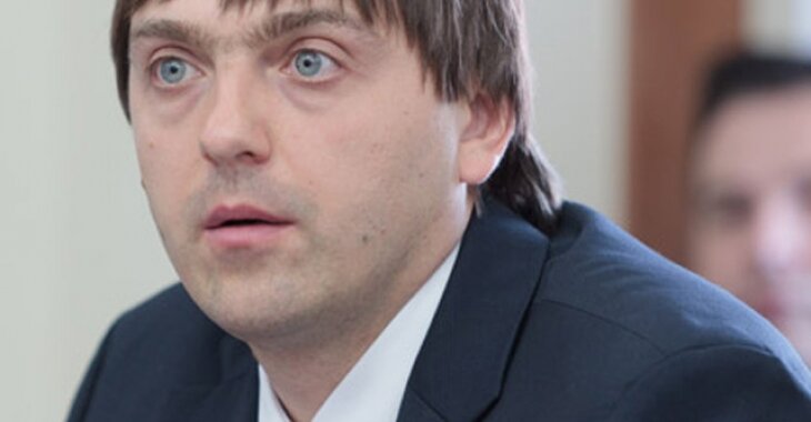 Кравцов - министр образования.