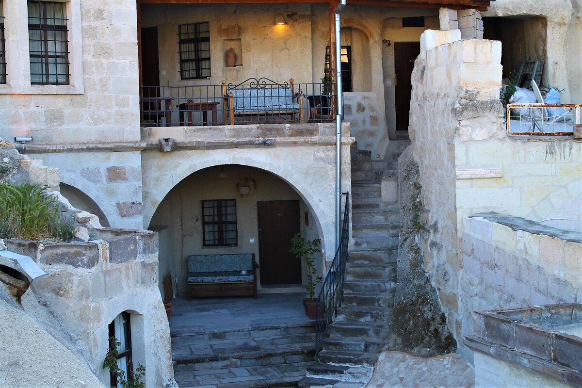 Imperial Cave Hotel