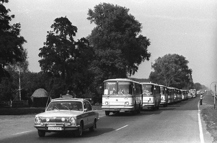 Жители Припяти навсегда уезжают из своего города