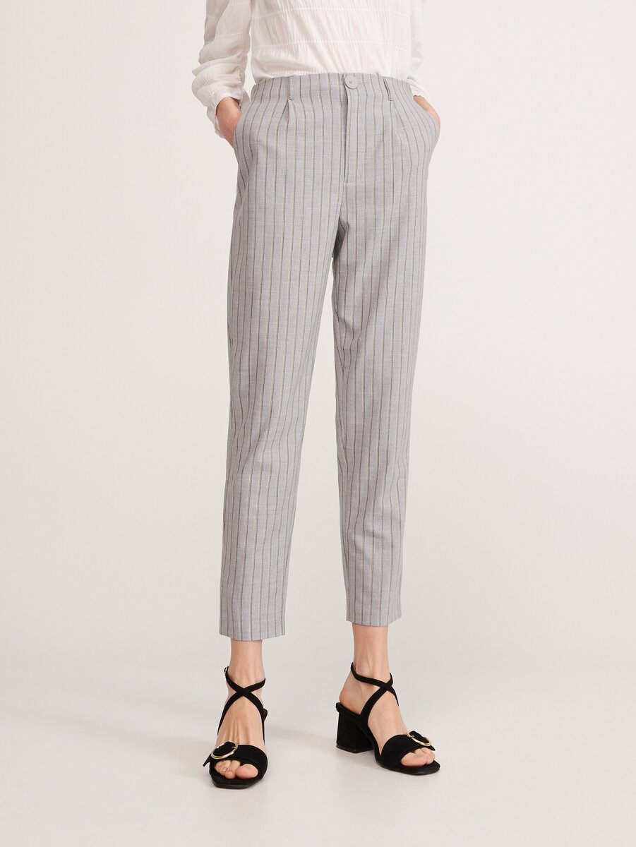 https://www.reserved.com/ru/ru/yr816-90x/ladies-trousers