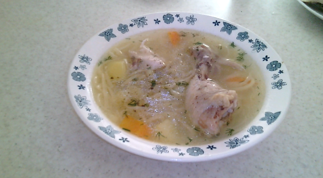 готовый вкусный куриный суп
