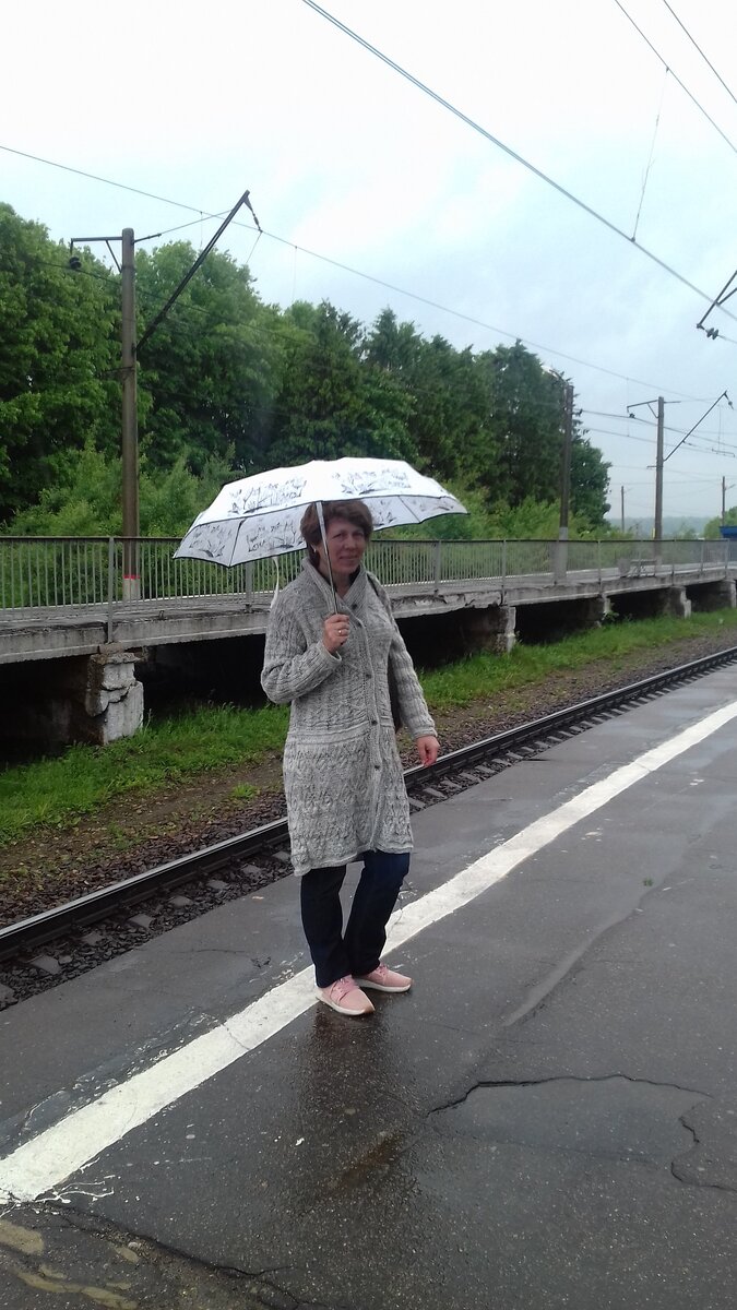 Фото мое же, тут более удачно на мой взгляд пальто выглядит - и плечи не могучие, как на первом фото