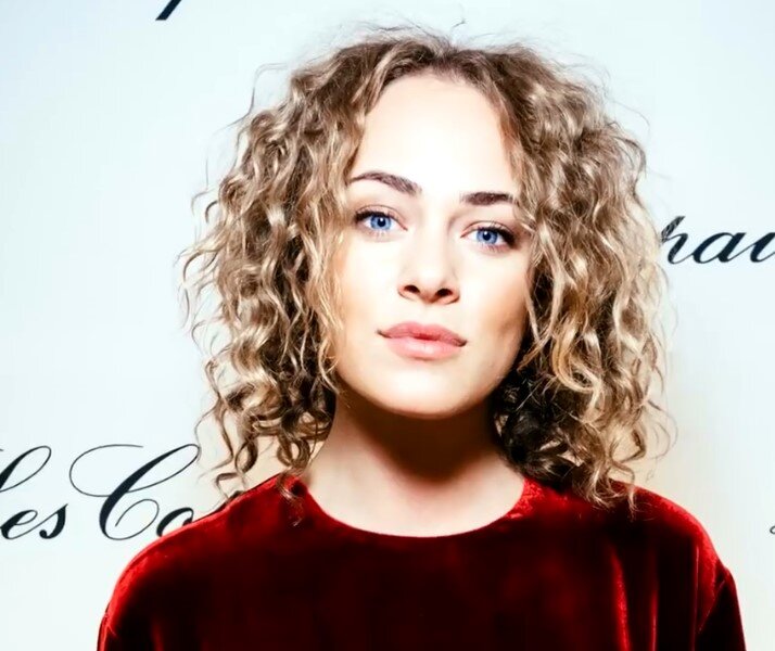 Аглая Тарасова