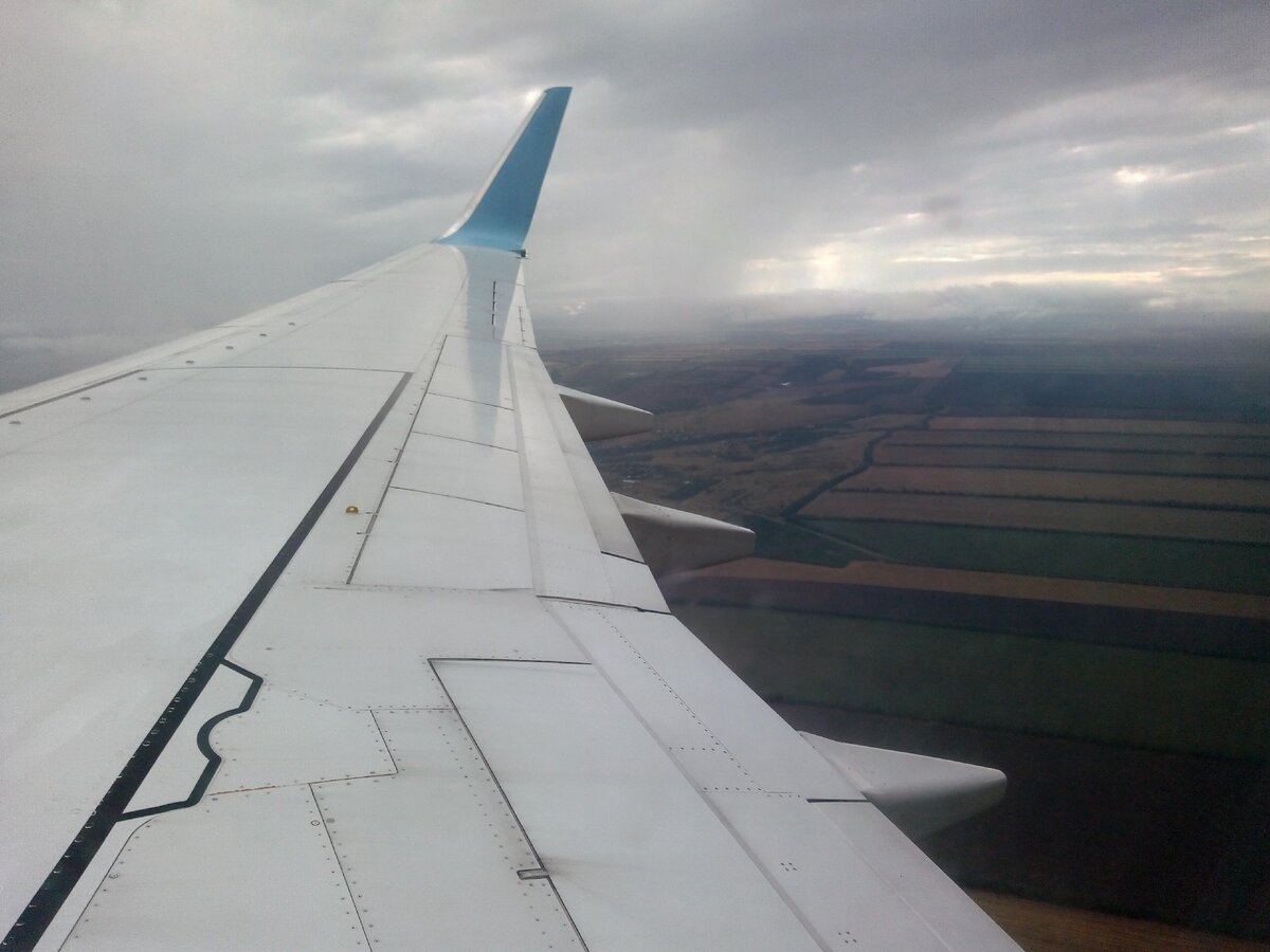 Ставрополье с высоты. Поля как лоскутки тканевых заплаток на теле земли.